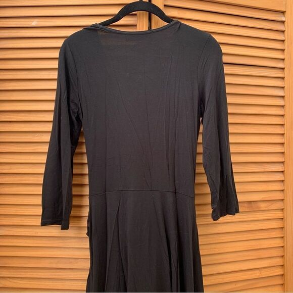 NWT Abercrombie & Fitch V Neck Black Dress Medium - Picture 6 of 7